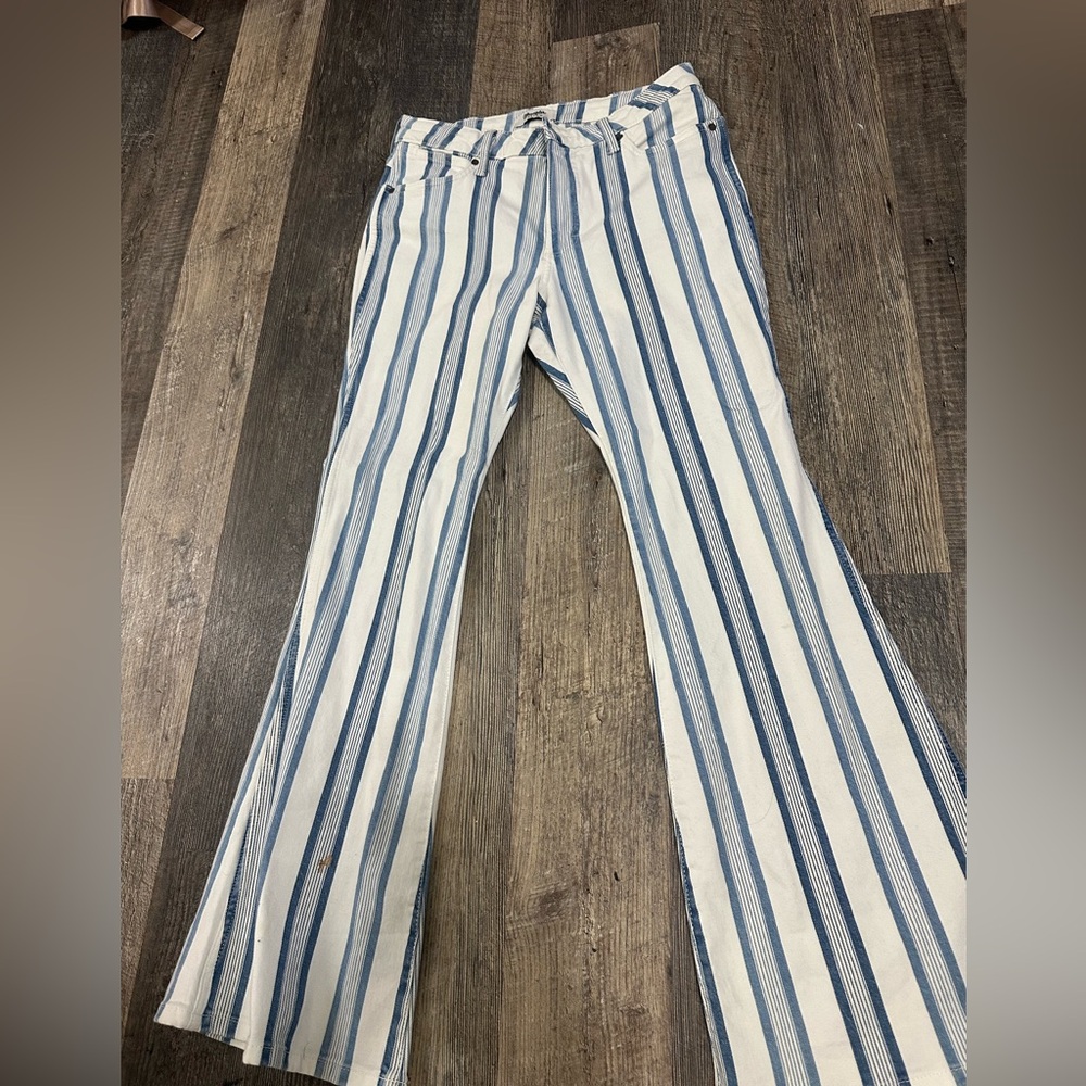 Wrangler Retro Blue and White Striped Jeans
